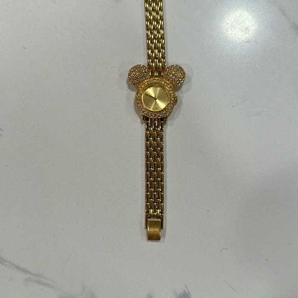 Disney Gold Mickey Mouse Women\'s Watch